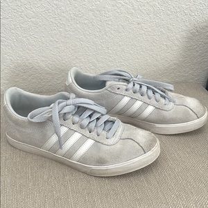 Women’s Adidas Fashion Sneakers size 6